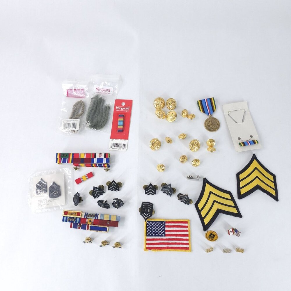 Military Insignia Lot Pins Ribbons Badges Patches US Army Marine Corps Air Medal